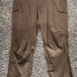 Brown dress pants, L
