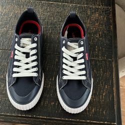 New And Never Worn Men’s Levi’s  Sport Shoe