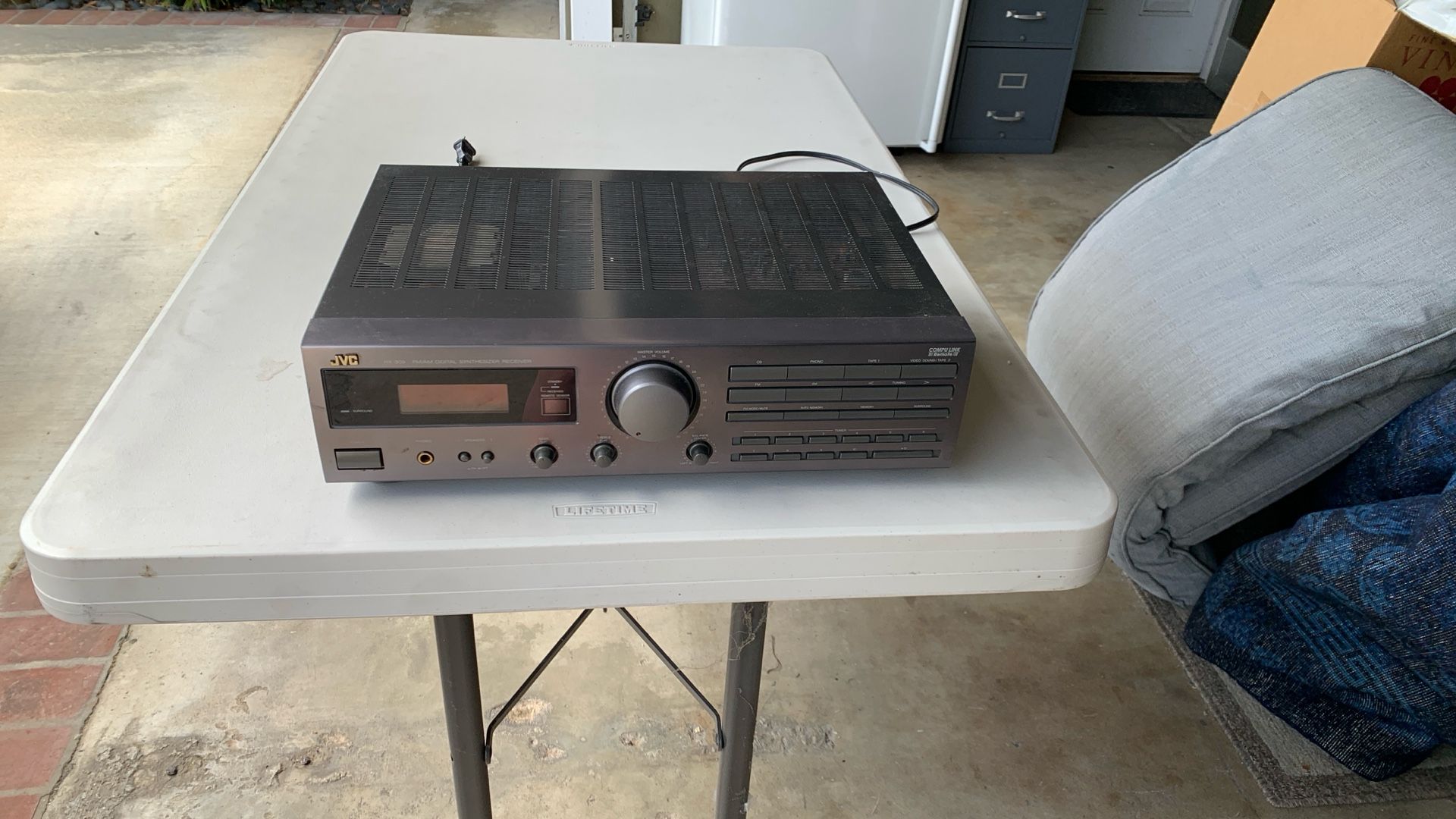 JVC FM/AM Digital Synthesizer Receiver