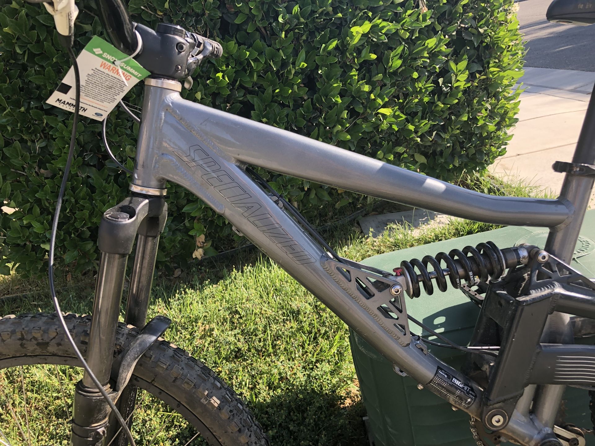 Iron horse yakuza mountain bike hotsell