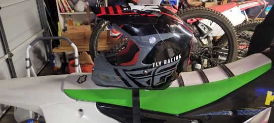 Fly Racing F2 Motorcycle Helmet