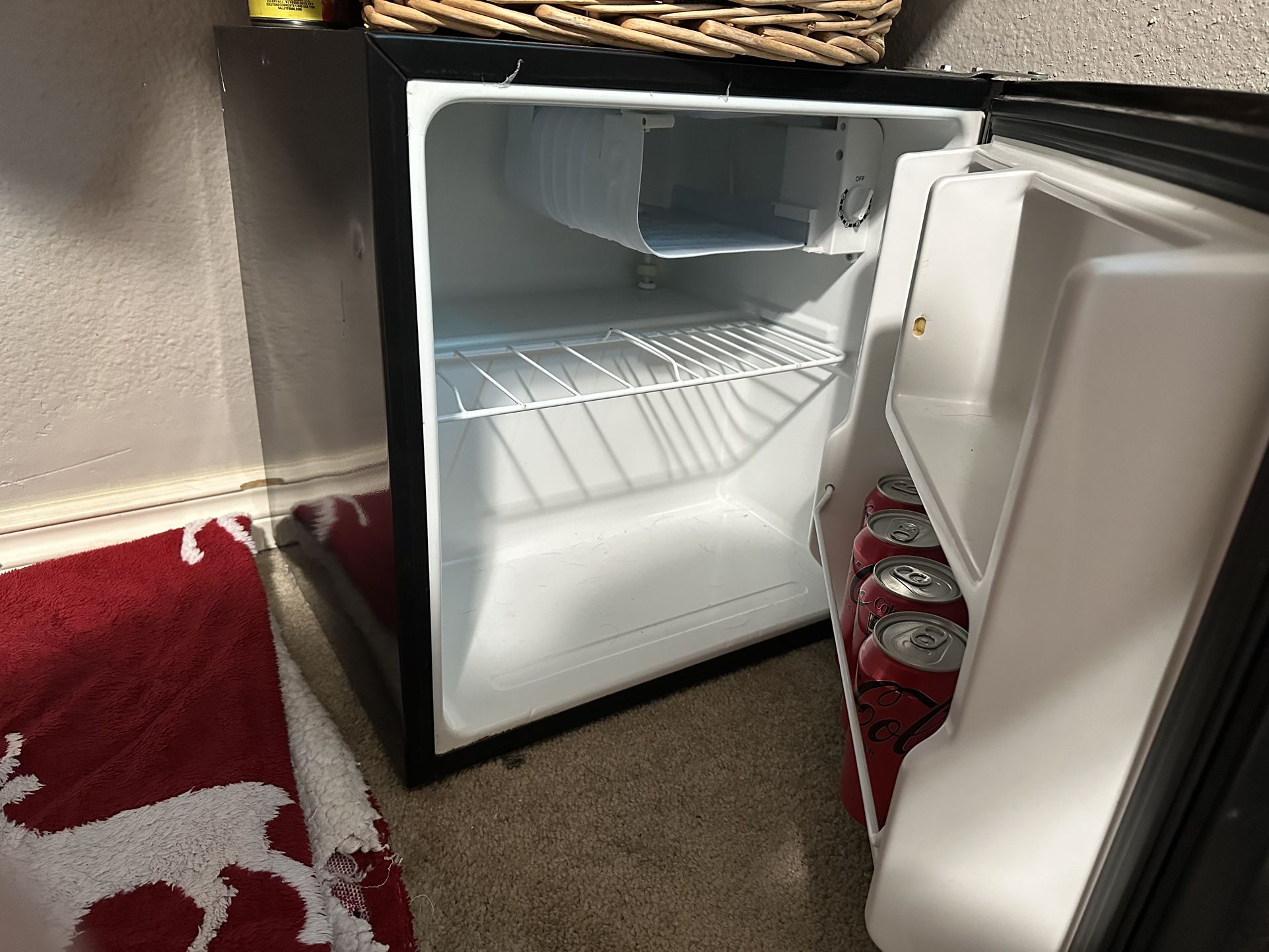 Mini Fridge