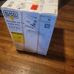 (BRAND NEW) Portable Air Conditioner (Black + Decker)