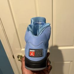 Jordan 5 UNC SIZE 12