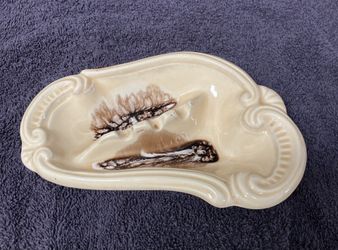 VINTAGE MID CENTURY SMALL CERAMIC ASHTRAY 