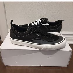 Vans Multiple Sizes Read Entire Description