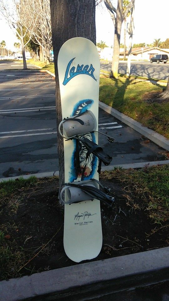 Snowboard, LAMAR MEGAN PISCHKE MERLOT SERIES Snowboard 148cm
