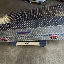 Weatherguard 624-0-04 Chest Truck Tool Box in Aluminum 48.25 in.