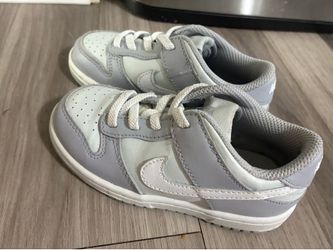 Grey dunks size 9 kids