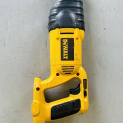 Dewalt 18 Volt Dc  Sawsall  Used But Works Good  (Tool Only) $55