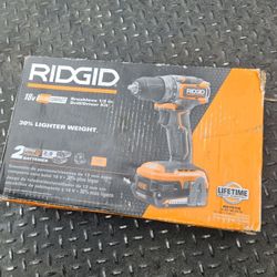 Ridgid SubCompact design is ideal for tight spaces
Includes: 1/2 in Drill/Driver, (2) 2.0 Ah Batteries, Charger, Bag