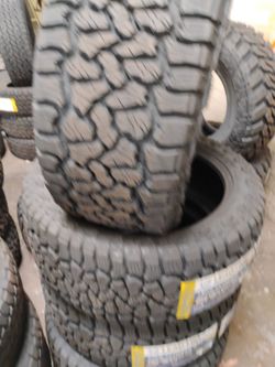 New set of tires 33 1250 22 Lt lion xt