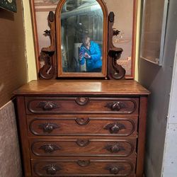 wood dresser