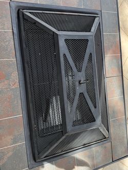 Metal Mesh Fire Pit Spark Screen