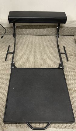 Hip Thrust Machine