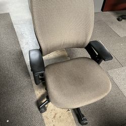 Steelcase V2 Leap Office Chair 
