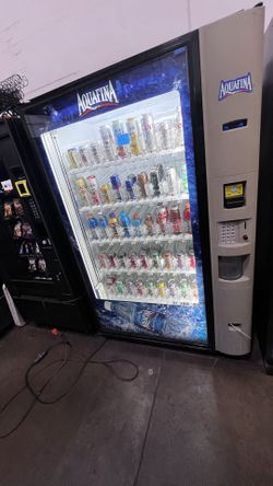 Bev Max 3. Dixie Narco 5800.    $2990