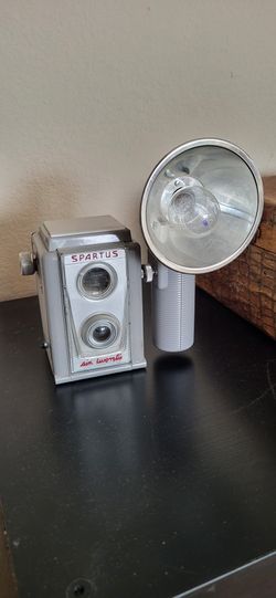 Spartus 620 Camera