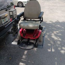 Jazzy Power chair And Lift For Vehicle 