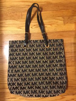 Authentic Michael Kors purse