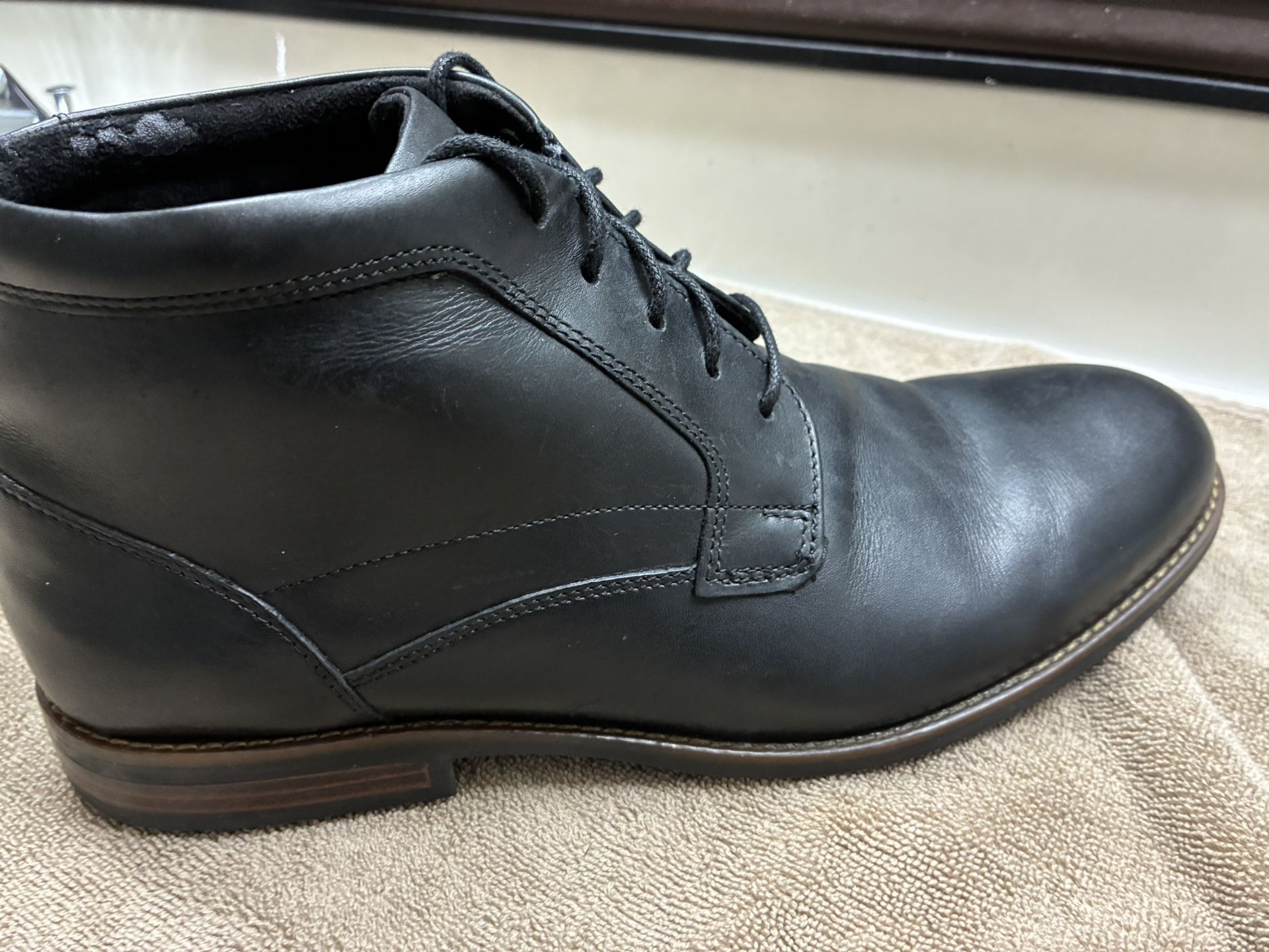 Rockport Black Boots 9M