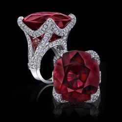 Beautiful Sterling silver Red Ruby Ring

