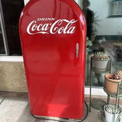 Vintage Coke Refrigerator 