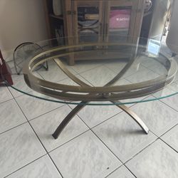 CENTER COFFEE TABLE GLASS 