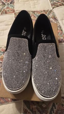 LaSheelah bling shoes size 6