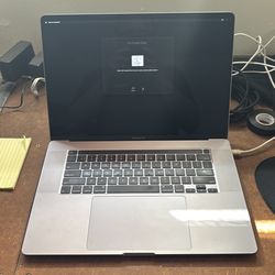 2019 MacBook Pro includes every accessory needed