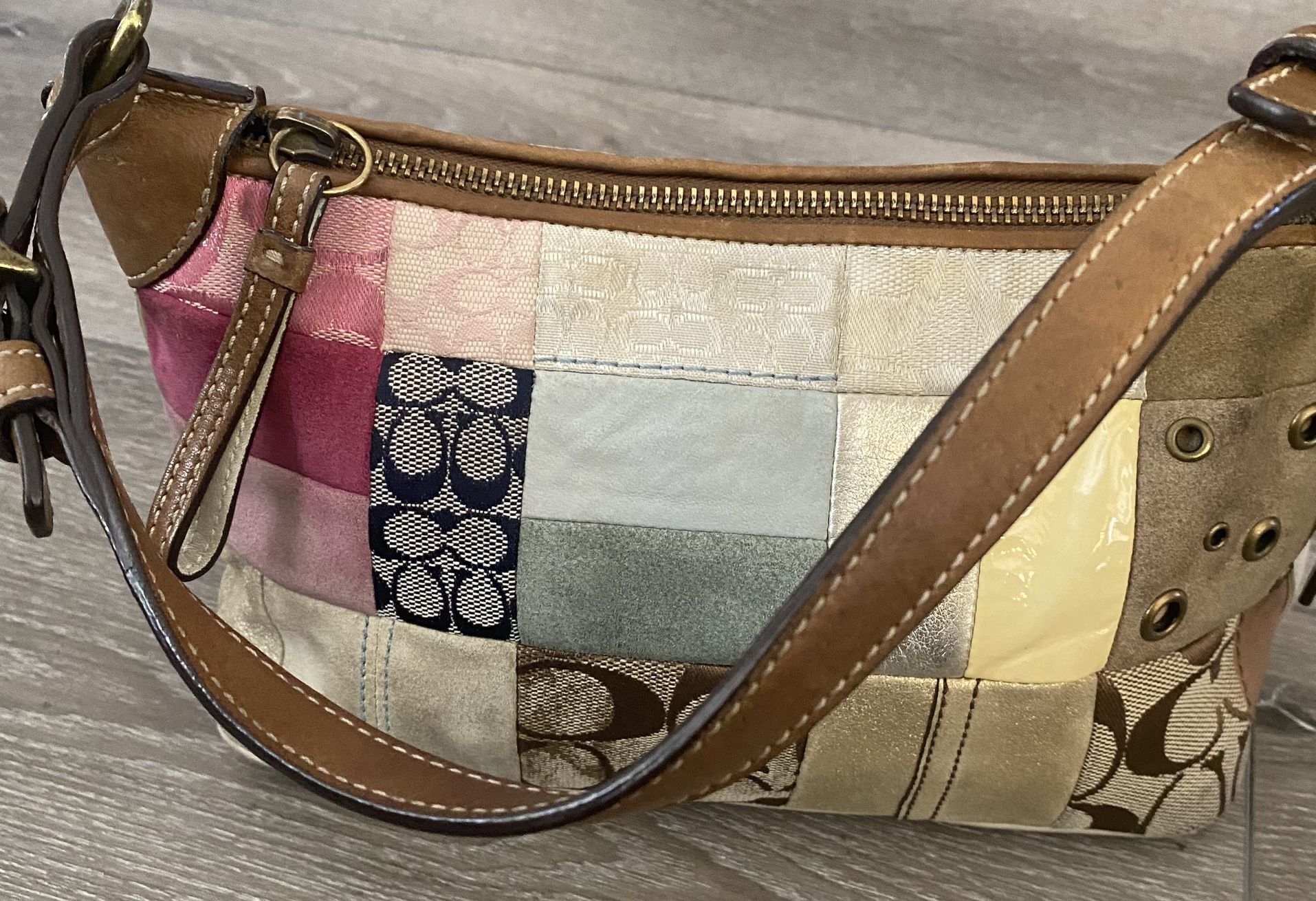 COACH VINTAGE y2k PATCHWORK SIGNATURE SUFFLETTE LEATHER HANDBAG No
