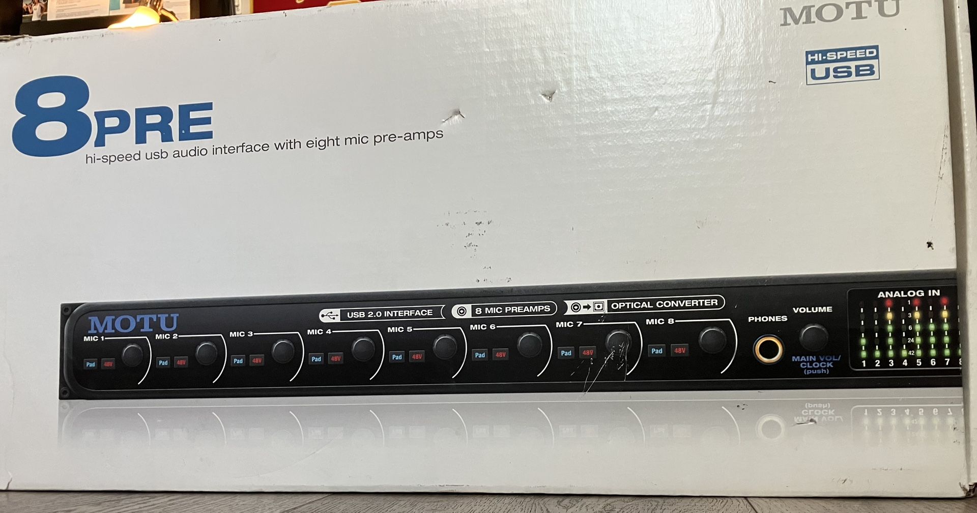 Motu 8pre pre-amp, High-speed USB Audio Interface With 8 Mic Pre-amps