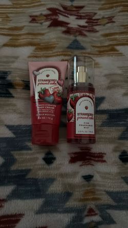 Mini Size Strawberry Pound Cake, Bath & Body Works Set, Asking $10, Brand New!!!