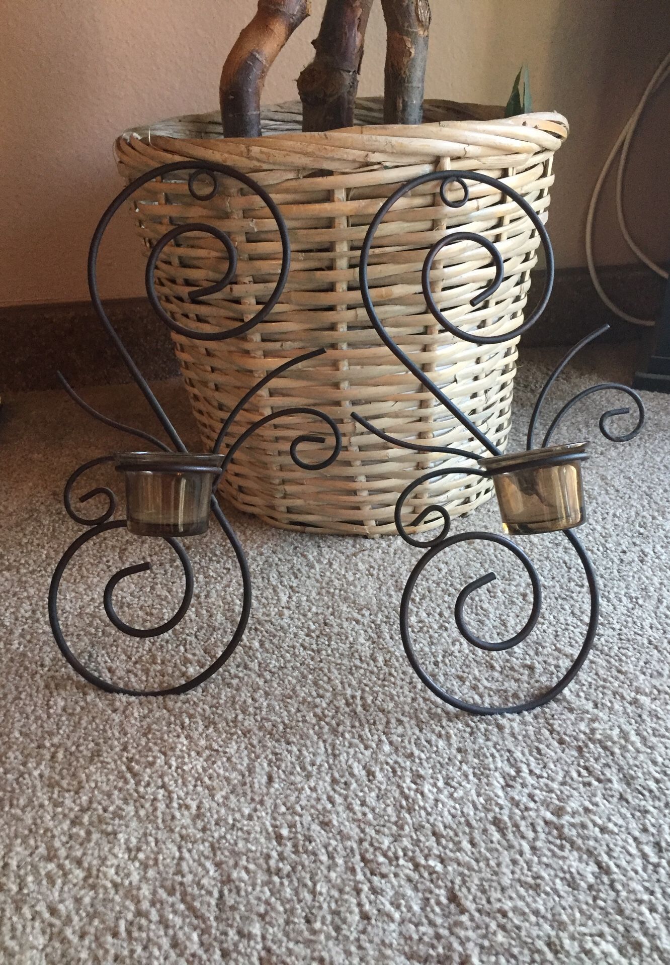 Set of 2, metal candle holder Wall Decor