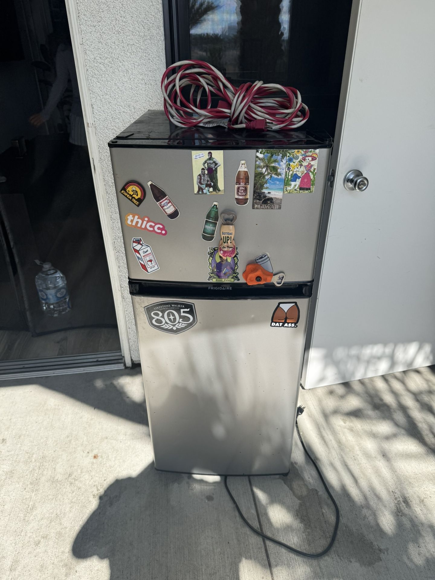 Mini fridge