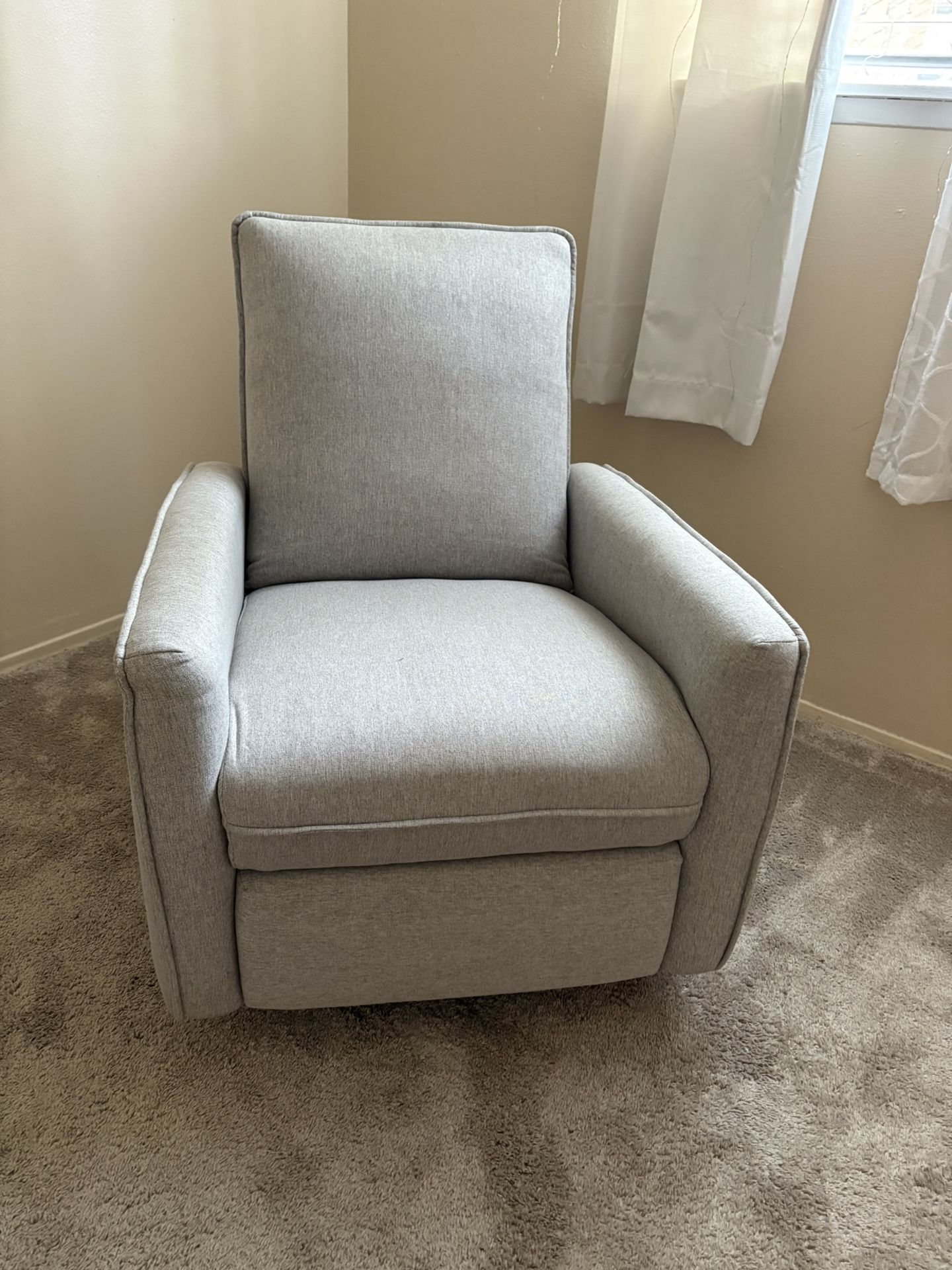 Swivel Accent Chair