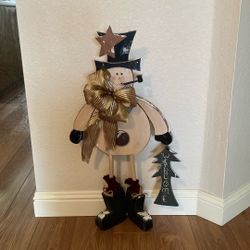 Snow Man Welcome Sign