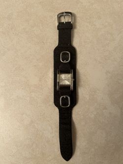 2 Guess Watches