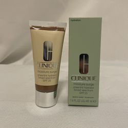 NEW Clinique Moisture Surge