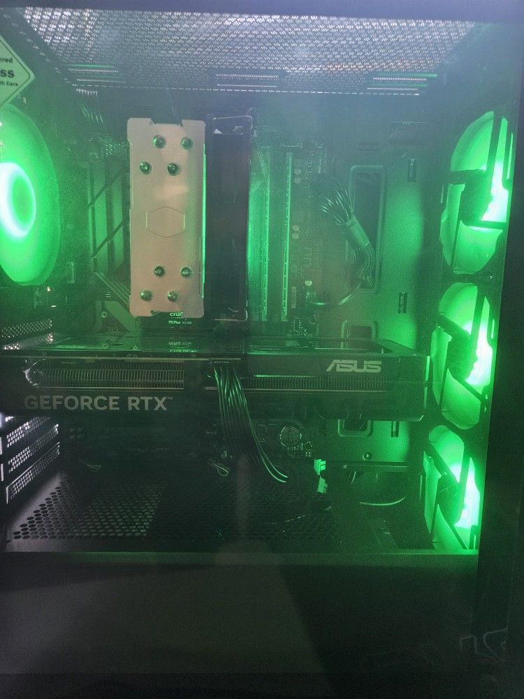 Gaming PC: I5 14600k, RTX 5060 Ti 8GB, 32gb Ram, 1TB M.2