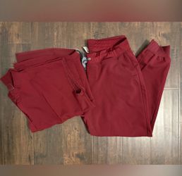Figs burgundy scrub set
