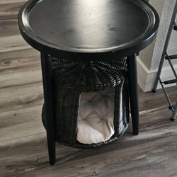 Rattan Cat Bed End Table