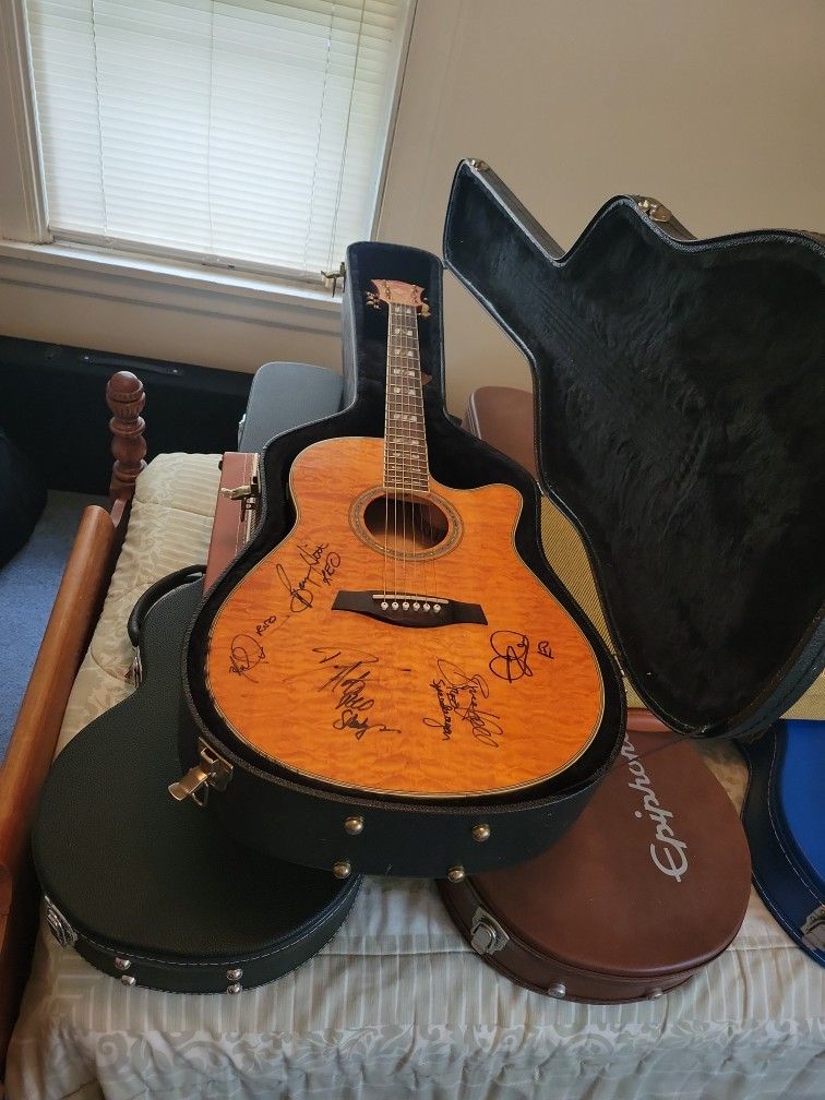 REO SPEEDWAGON - Autographed Guitar