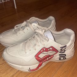 Gucci Shoes 