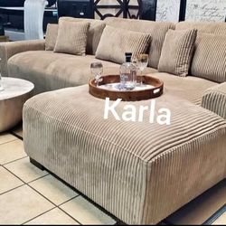 Beautiful 2-Pc Beige Sectional Sofa Set With 4 Accent Pillows 