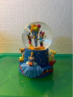 Disney musical birthday water globe