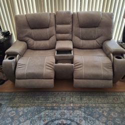 SOFA & LOVE SEAT