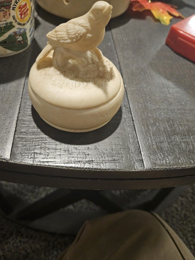 Pigeon Candle Holder