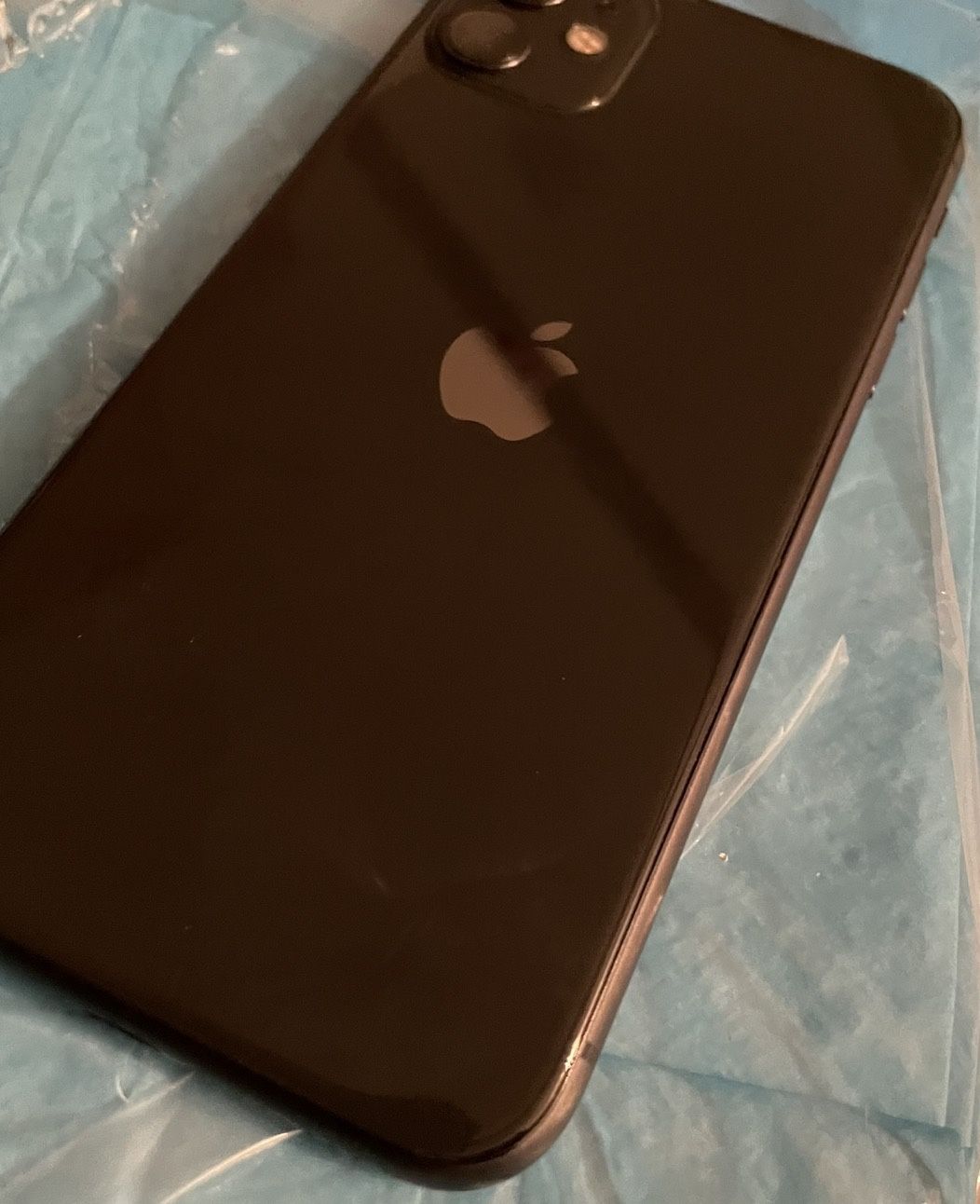 Unlocked APPLE IPHON XR