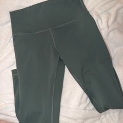Lululemon Wunder Train HR Leggings 25”